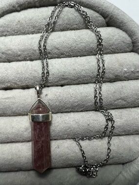 Sterling Silver Strawberry Quartz Point Pendant Necklace